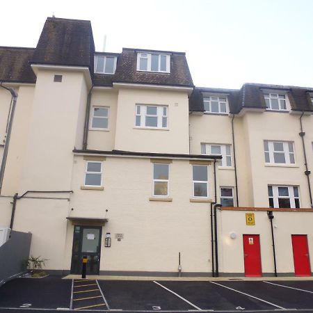 Close To Beach And Town Square Bournemouth Exterior photo
