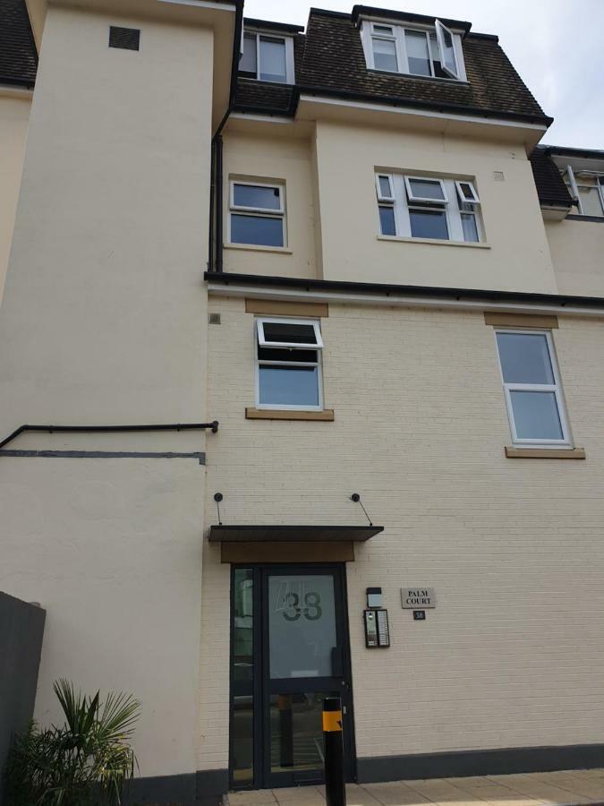 Close To Beach And Town Square Bournemouth Exterior photo